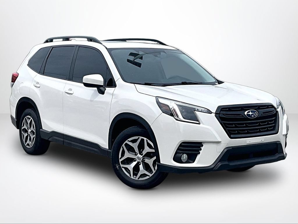 Used 2022 Subaru Forester Premium AWD/4WD image 13