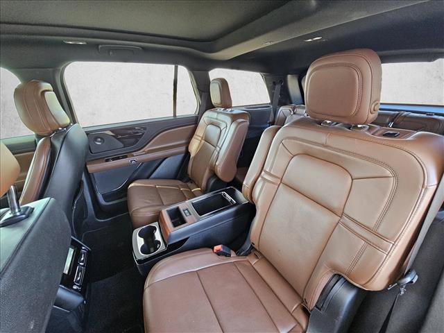 Used 2020 Lincoln Aviator Reserve w/ Equipment Group 201A AWD/4WD image 13