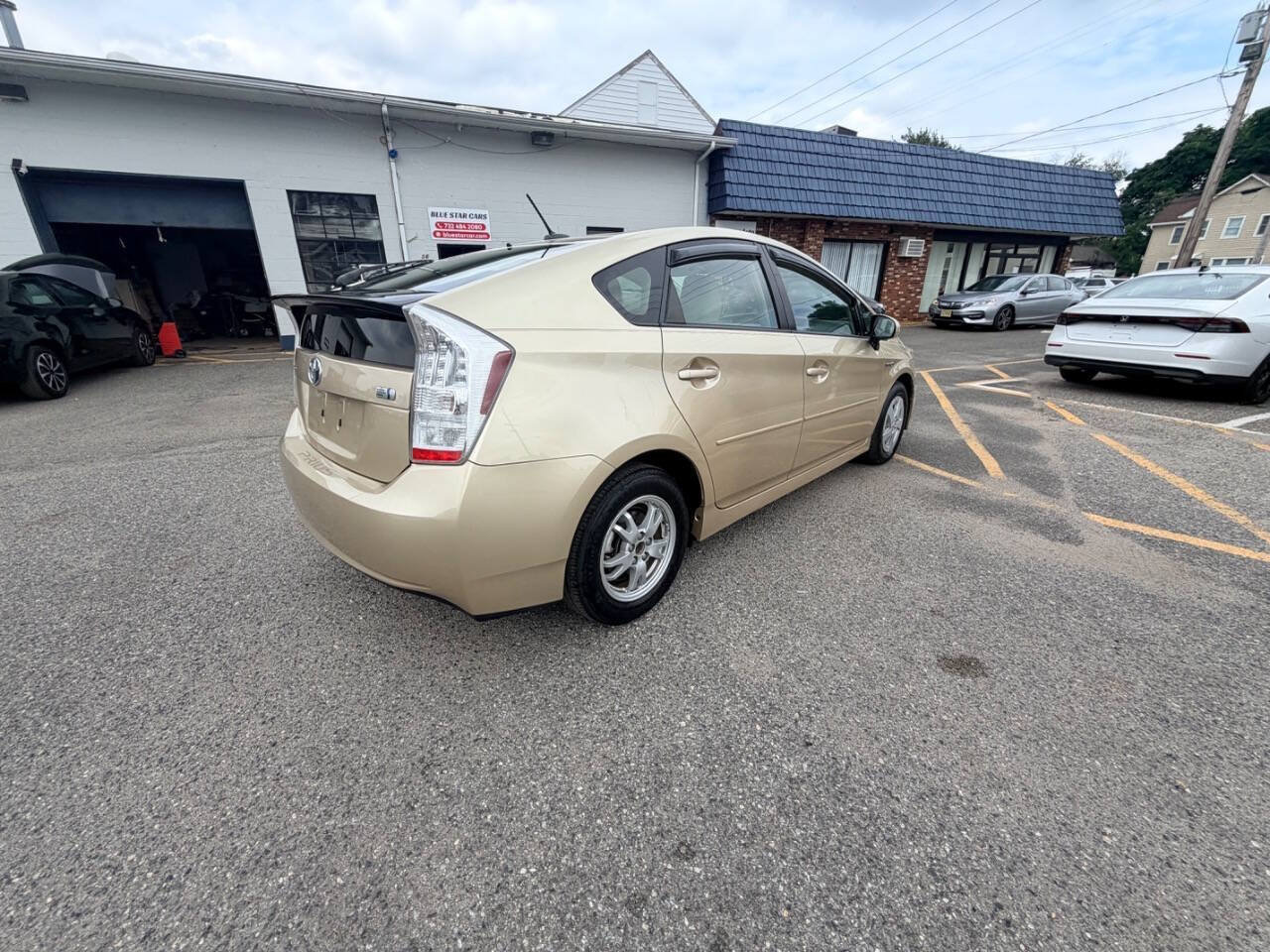 Used 2011 Toyota Prius Three FWD image 26