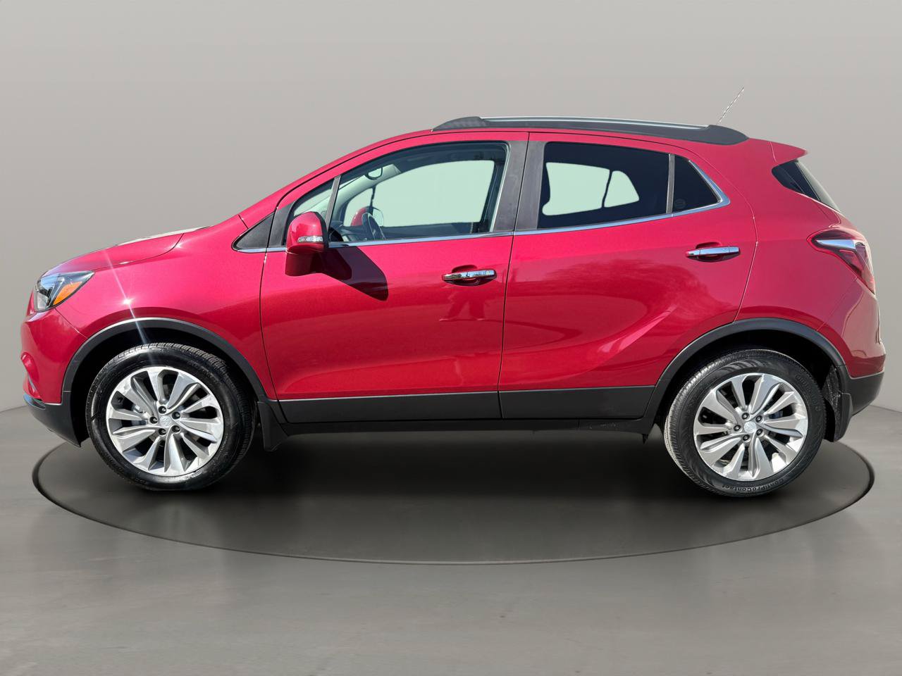 Used 2019 Buick Encore Preferred FWD image 2