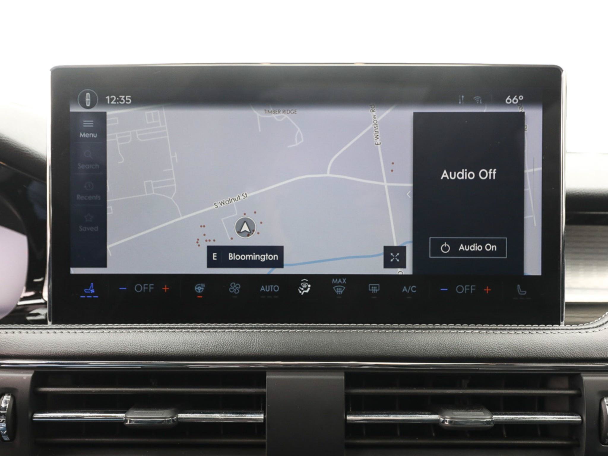 Certified 2024 Lincoln Corsair AWD w/ Equipment Group 101A image 17