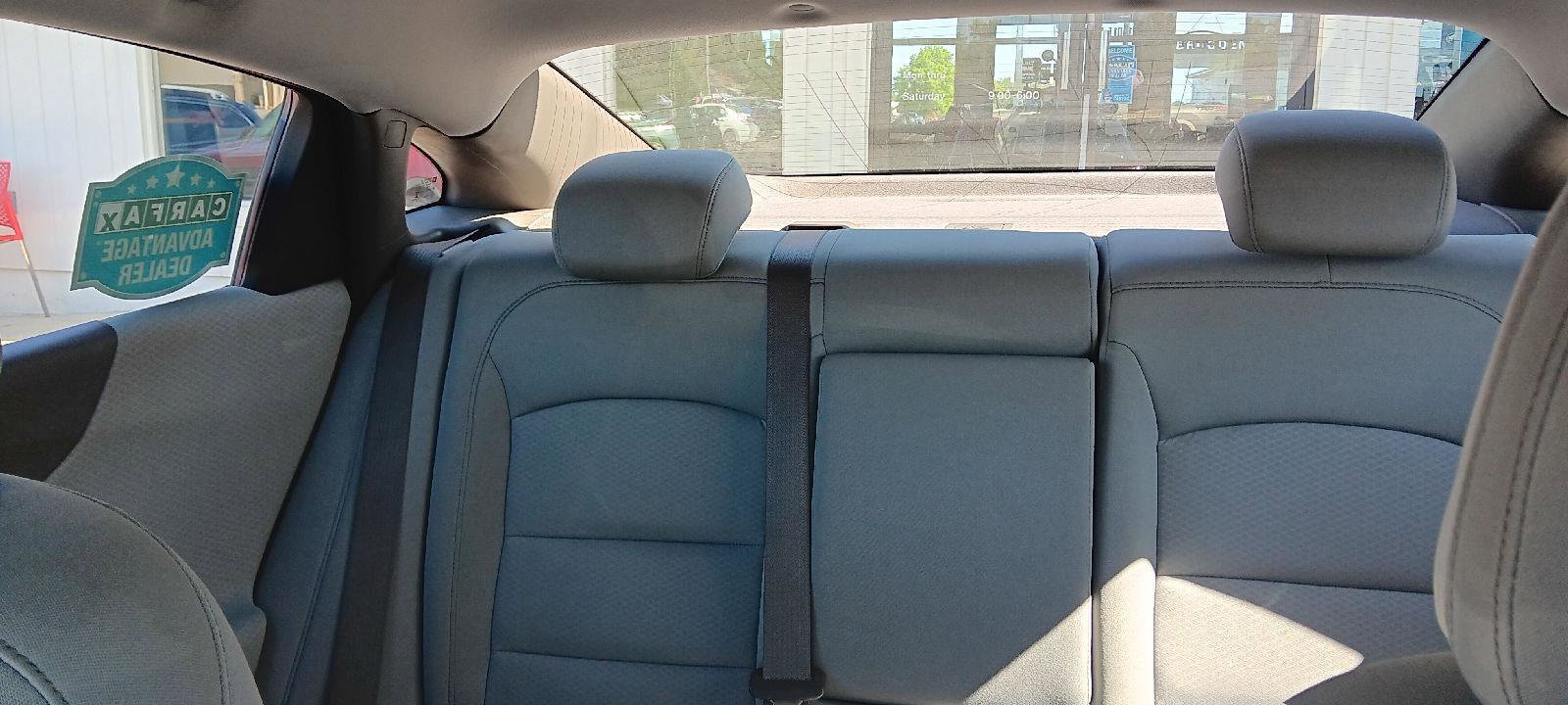 Used 2020 Chevrolet Malibu LT image 23