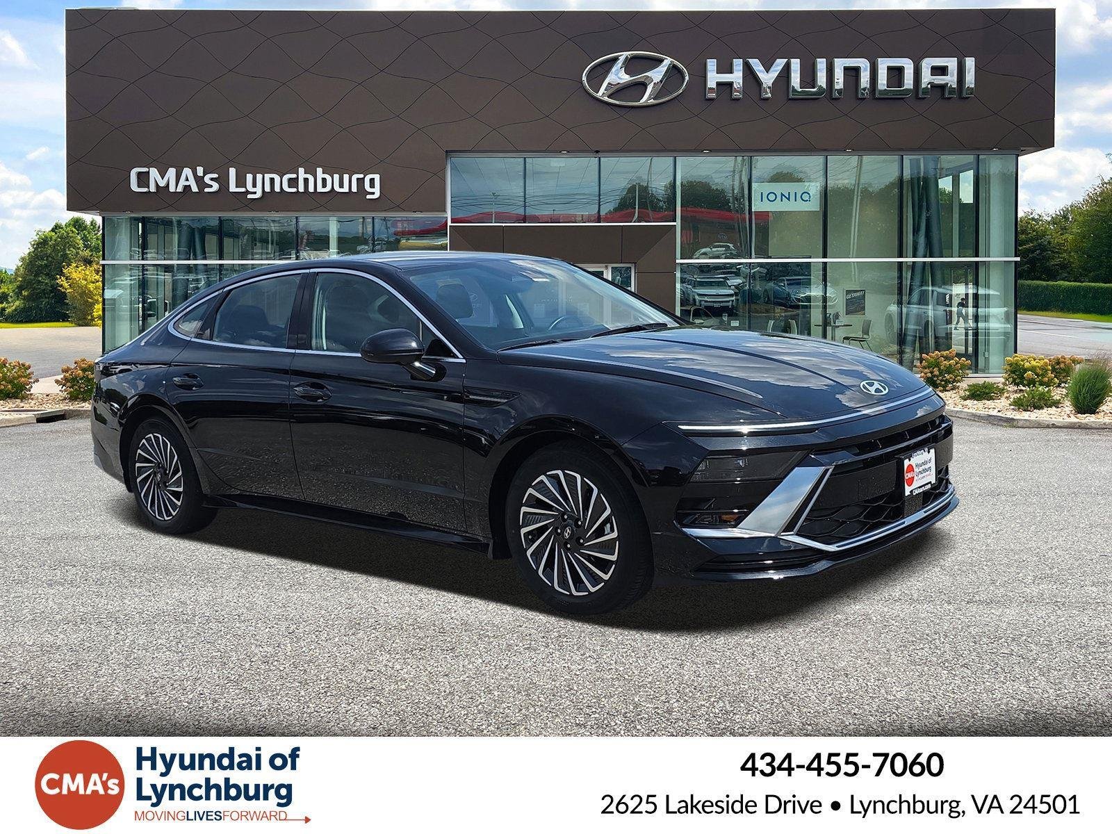 Certified 2025 Hyundai Sonata SEL FWD image 1