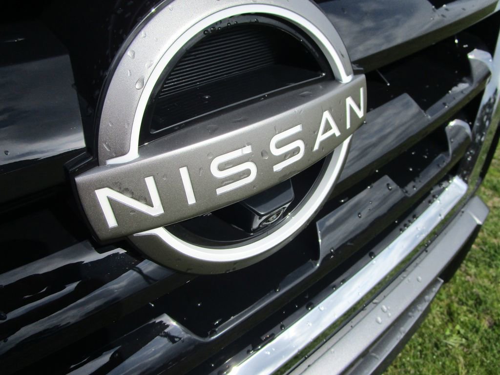 Used 2024 Nissan Armada SL w/ Cargo Package image 24