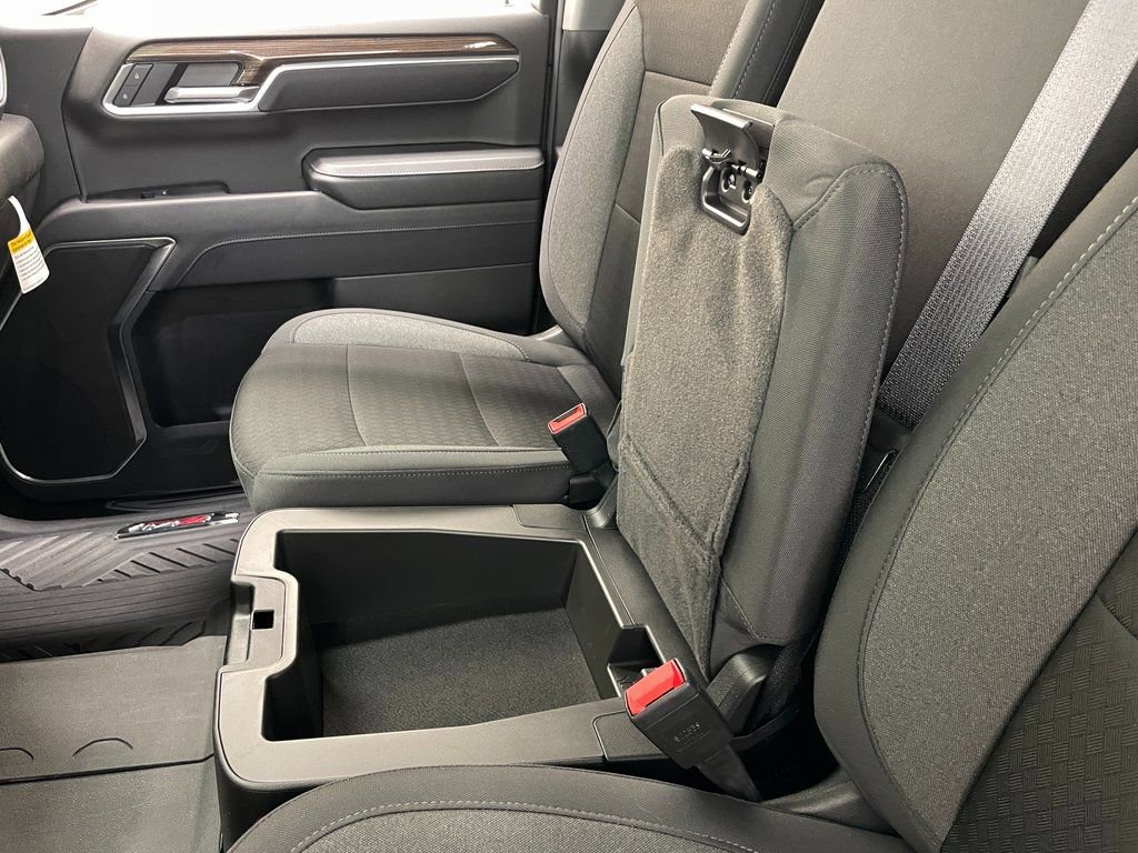 Certified 2026 Chevrolet Silverado 1500 LT image 36