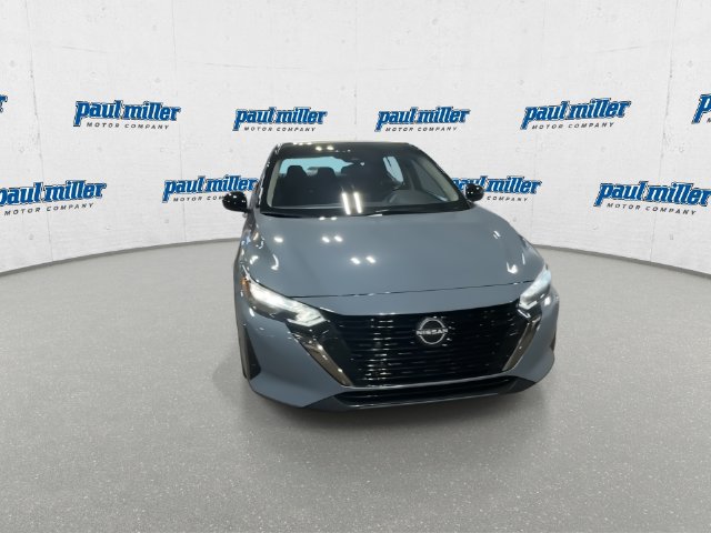 Used 2024 Nissan Sentra SR FWD image 3