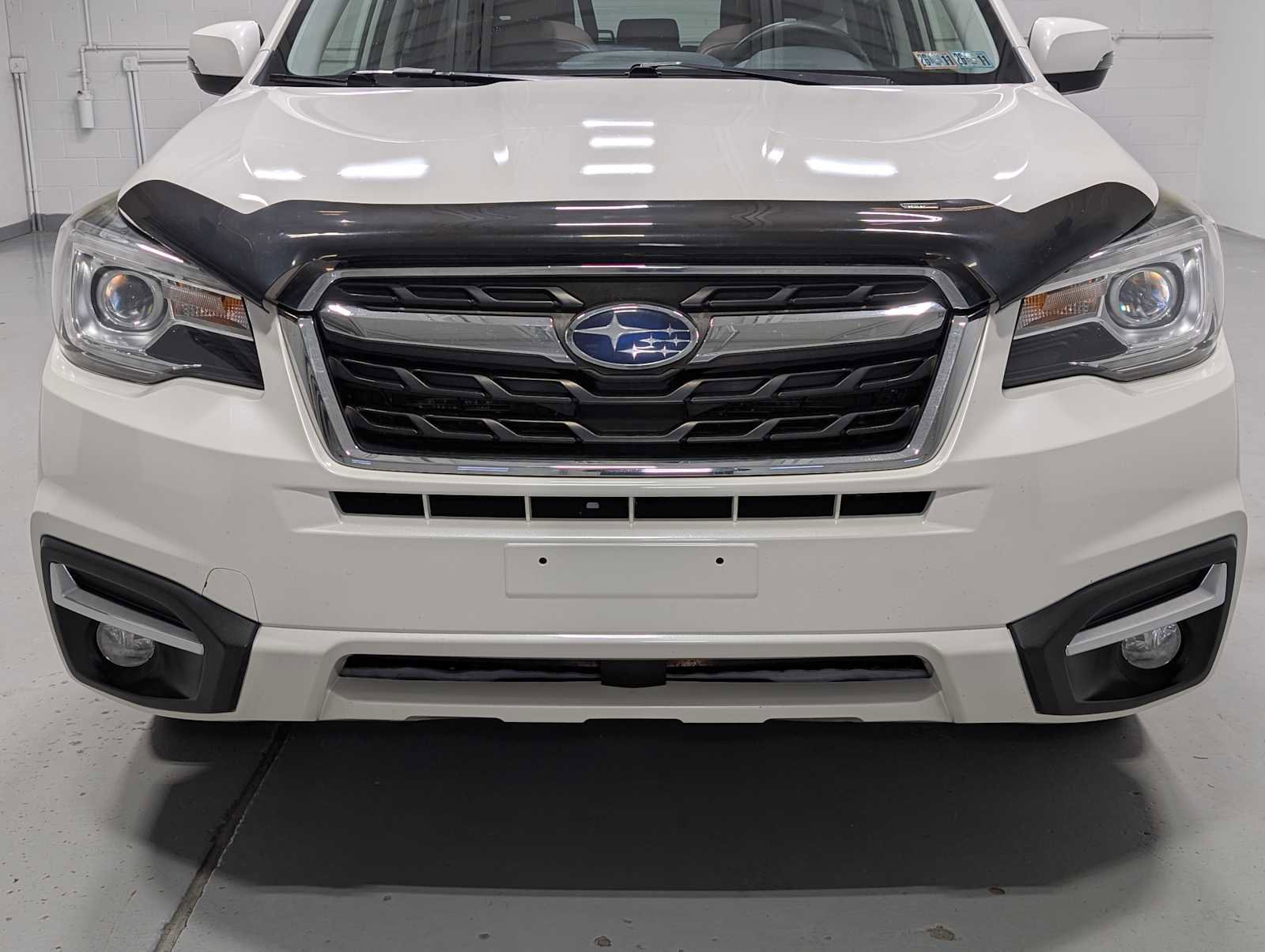 Used 2018 Subaru Forester 2.5i Touring w/ Popular Package #3B image 2