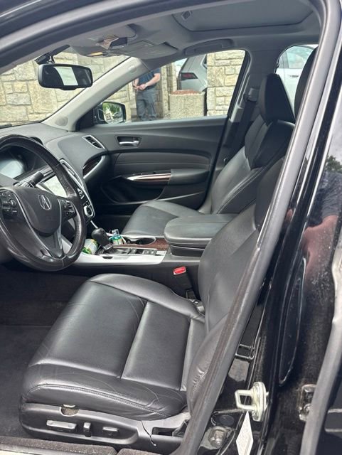 Used 2015 Acura TLX FWD image 2