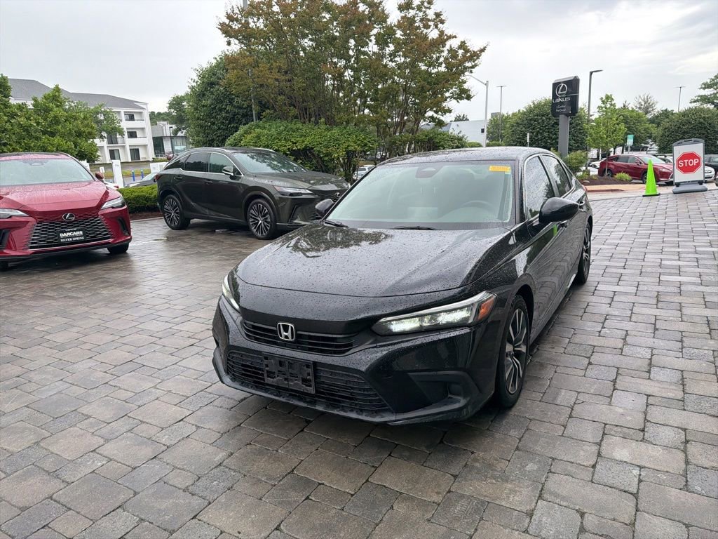 Used 2022 Honda Civic EX image 3