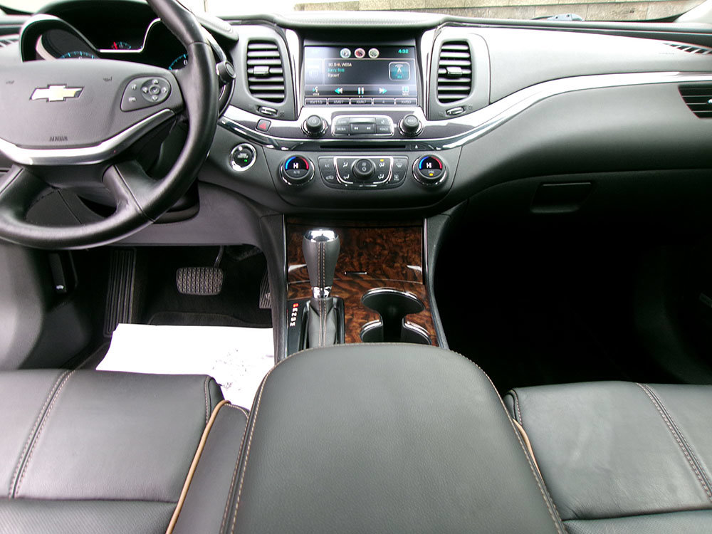Used 2014 Chevrolet Impala LTZ FWD image 15