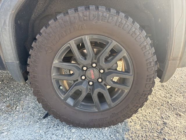 Used 2021 GMC Sierra 1500 Elevation w/ X31 Off-Road Package AWD/4WD image 2