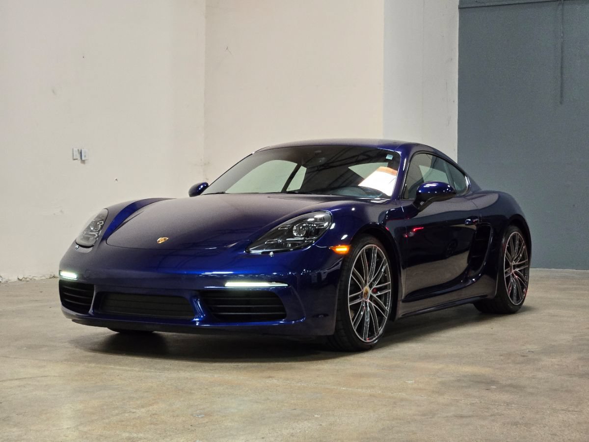 Used 2021 Porsche 718 Cayman S RWD image 3