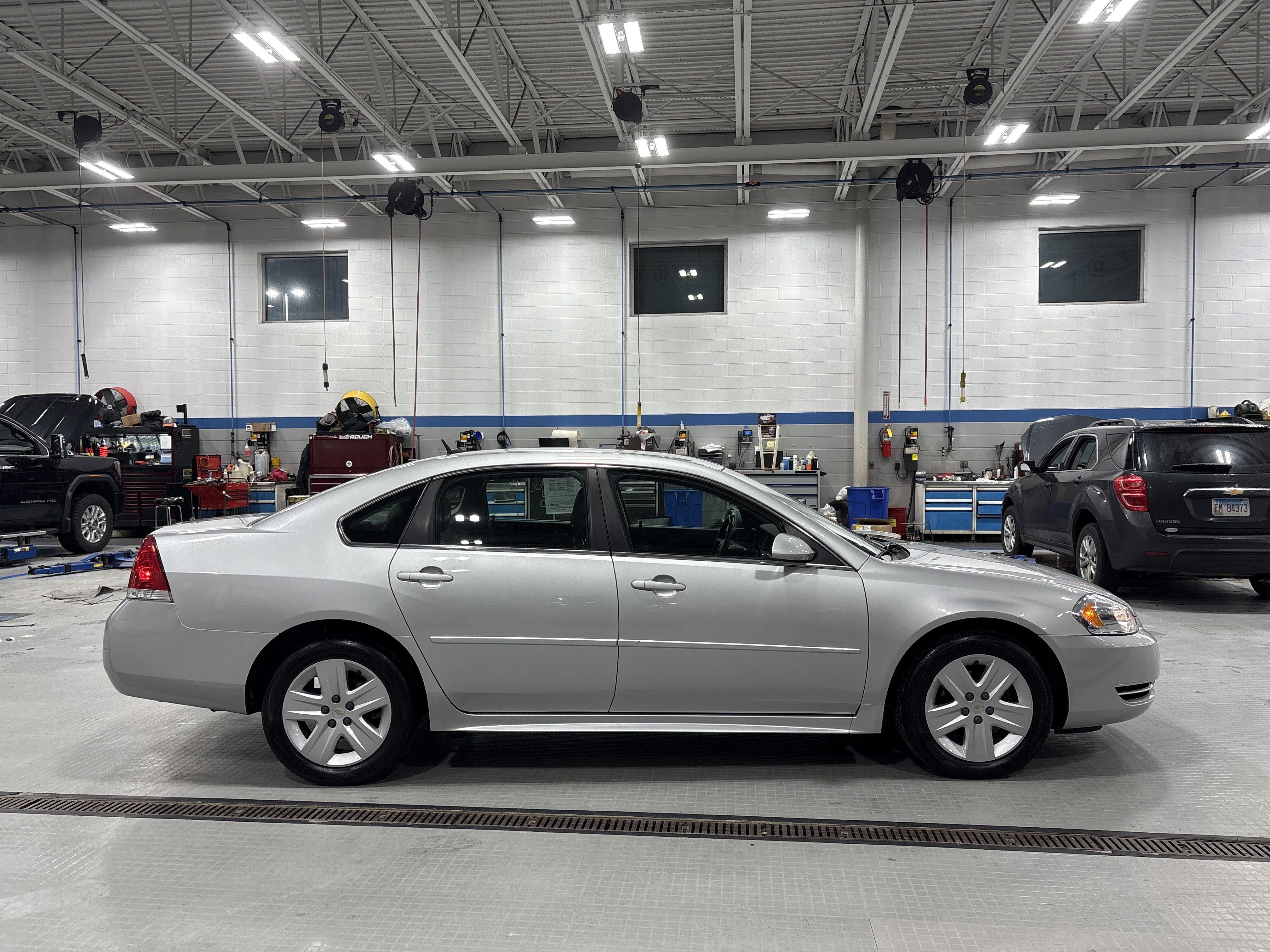 Used 2011 Chevrolet Impala LS image 8