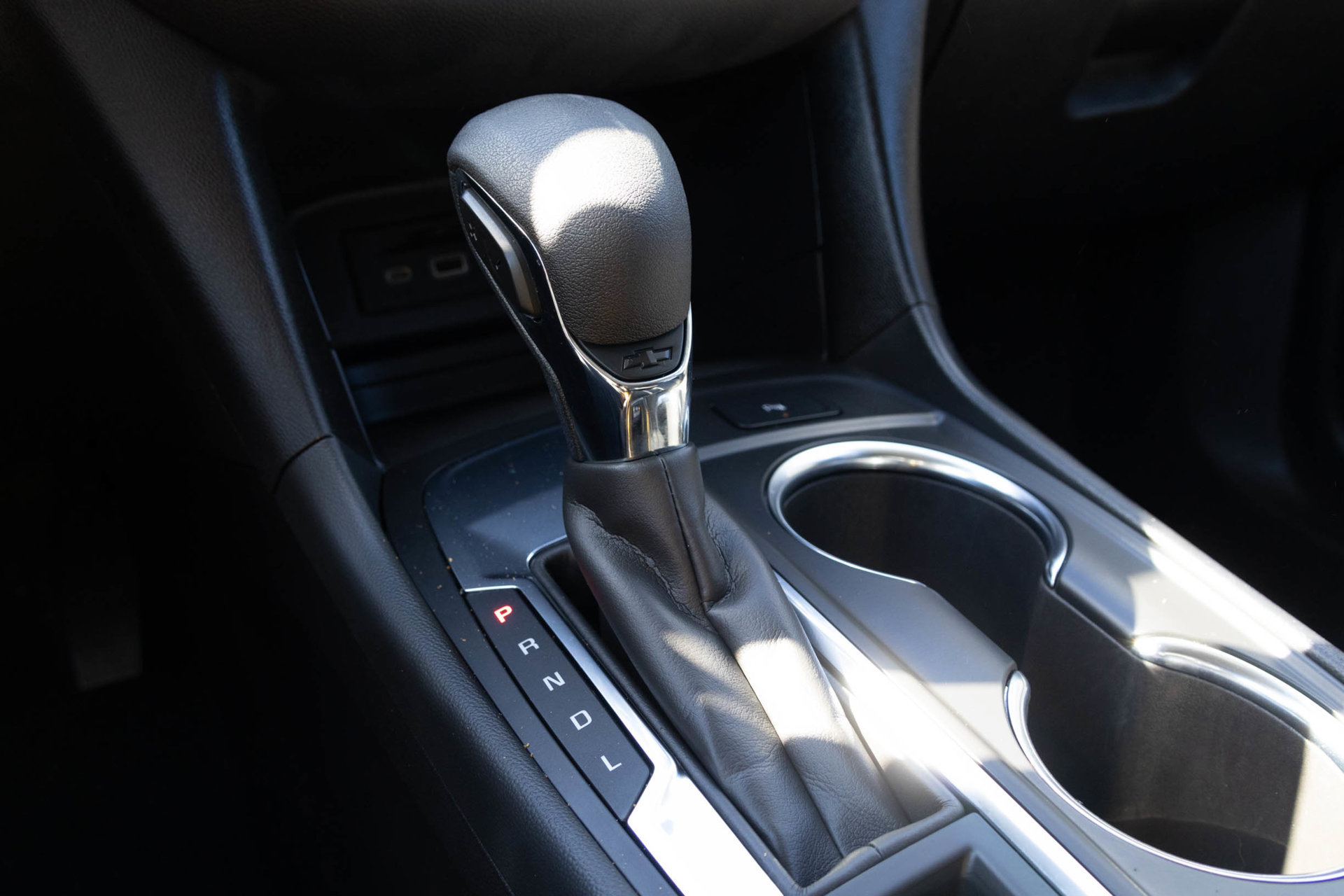 Used 2024 Chevrolet Equinox LT FWD image 32