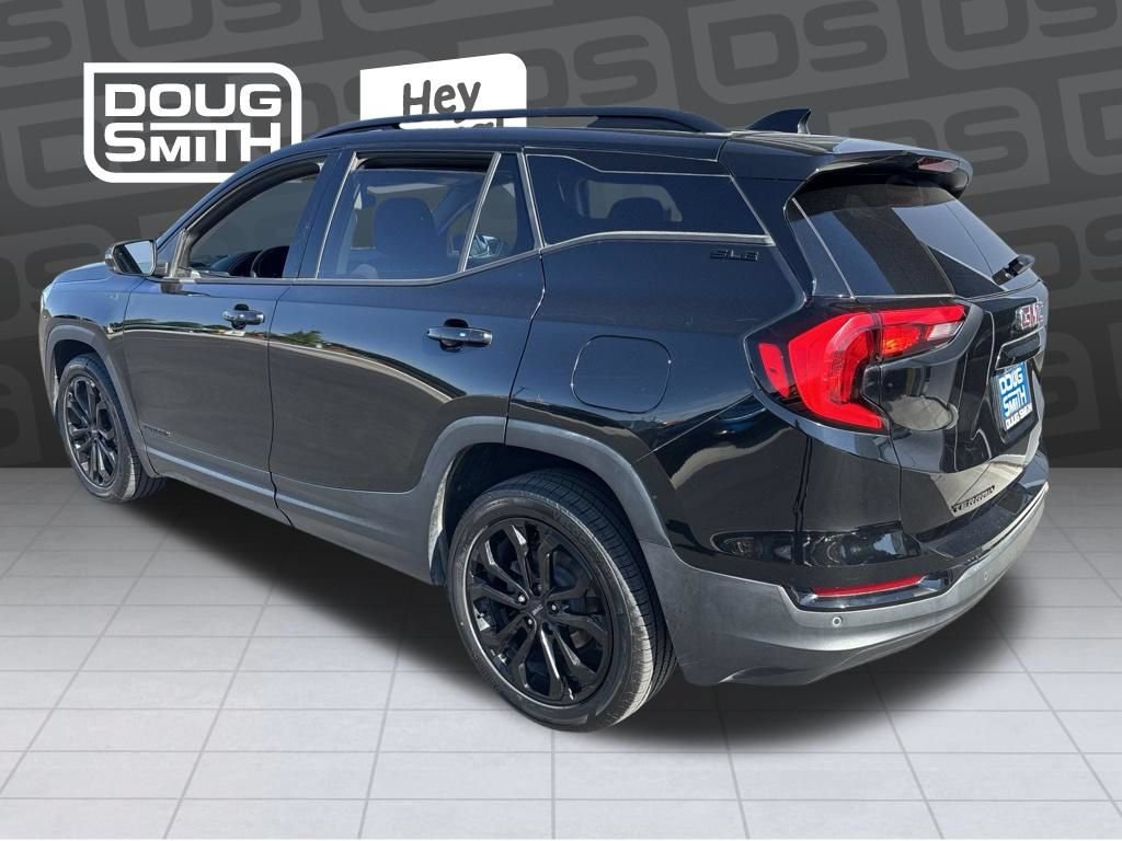 Used 2020 GMC Terrain SLE w/ Driver Convenience Package AWD/4WD image 3