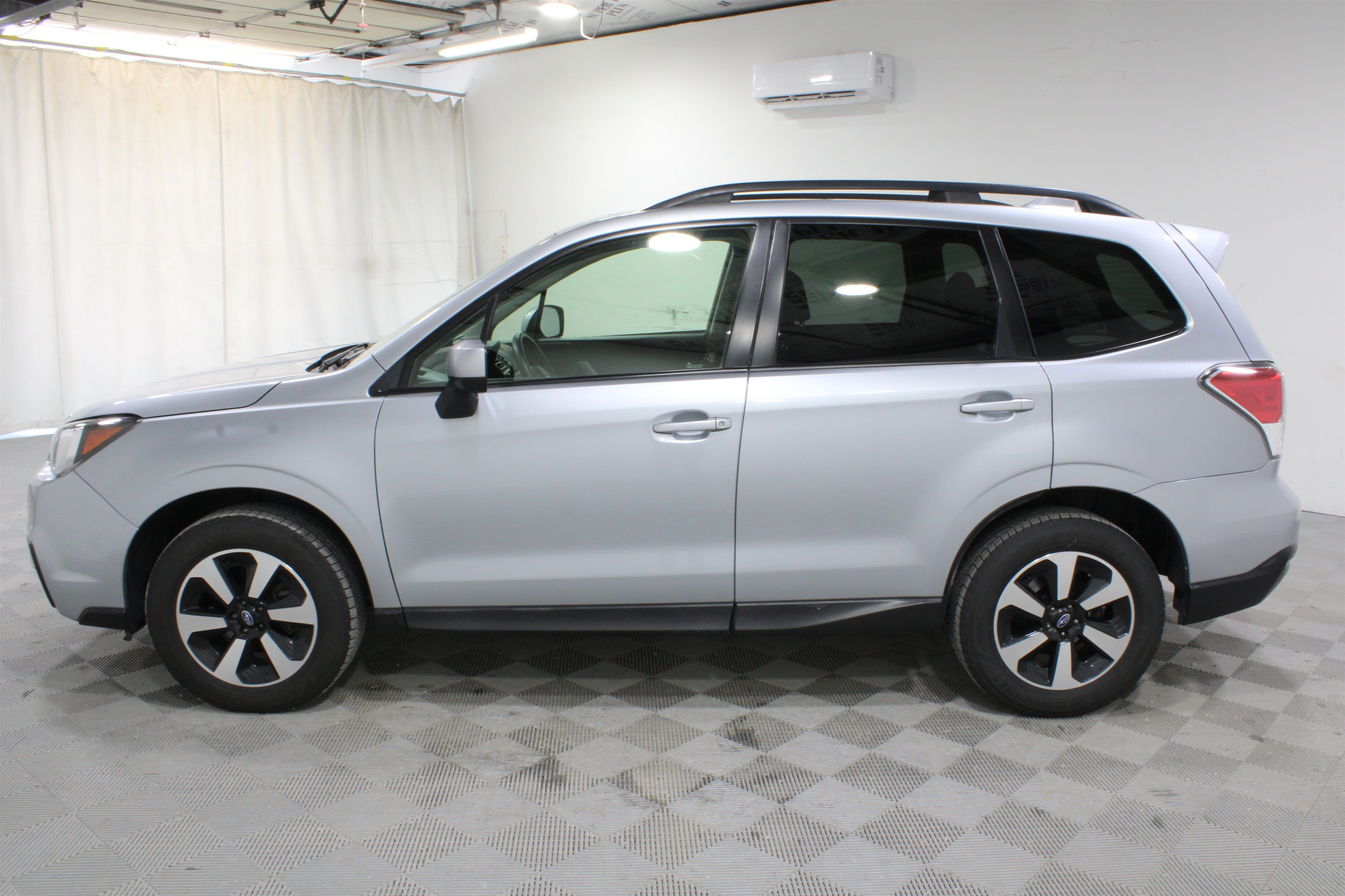Used 2018 Subaru Forester 2.5i Premium AWD/4WD image 30