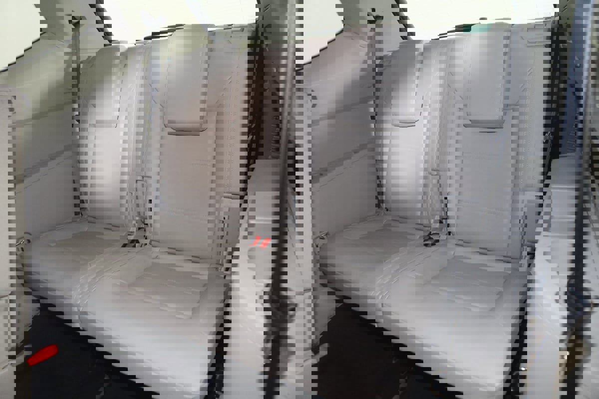 Used 2022 Volkswagen Atlas SE image 48