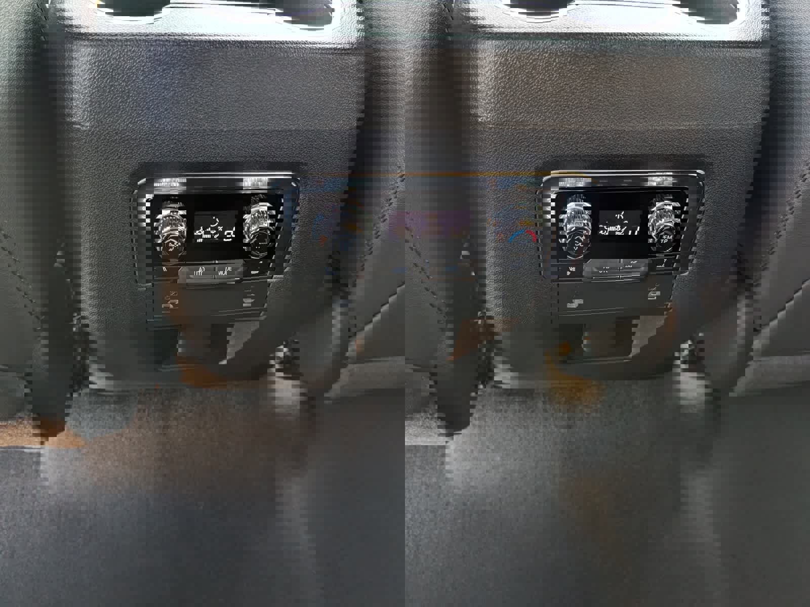 Certified 2024 GMC Yukon AT4 image 18