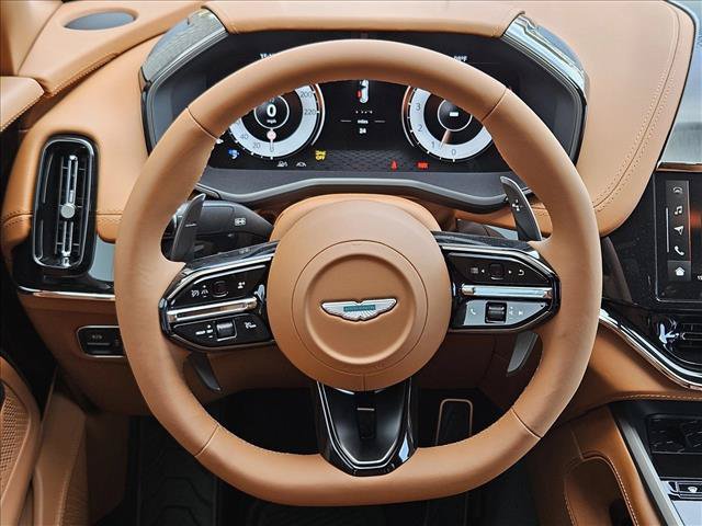 Used 2026 Aston Martin DBX 707 AWD/4WD image 19