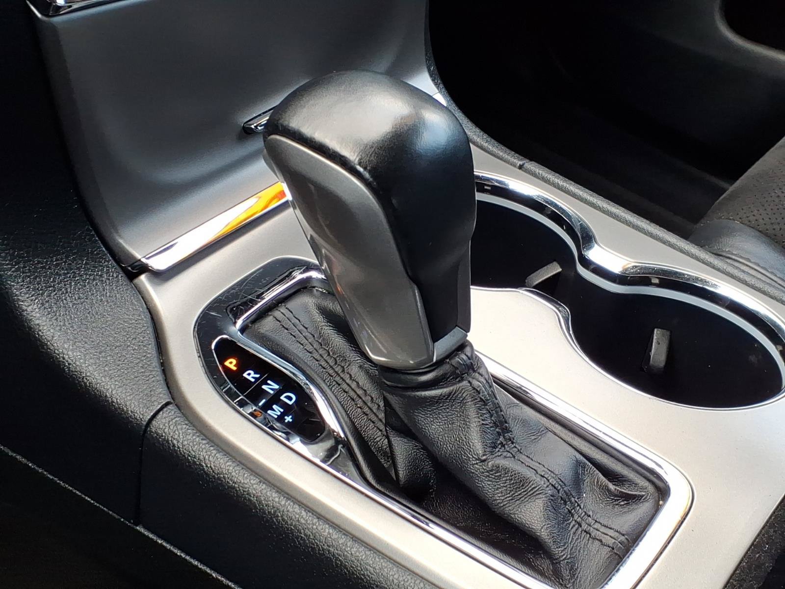 Used 2020 Jeep Grand Cherokee Altitude AWD/4WD image 27