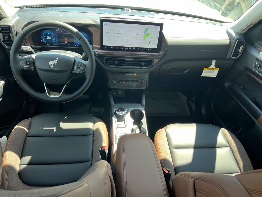 New 2026 Ford Bronco Sport Outer Banks w/ Sasquatch Outer Banks Package AWD/4WD image 18