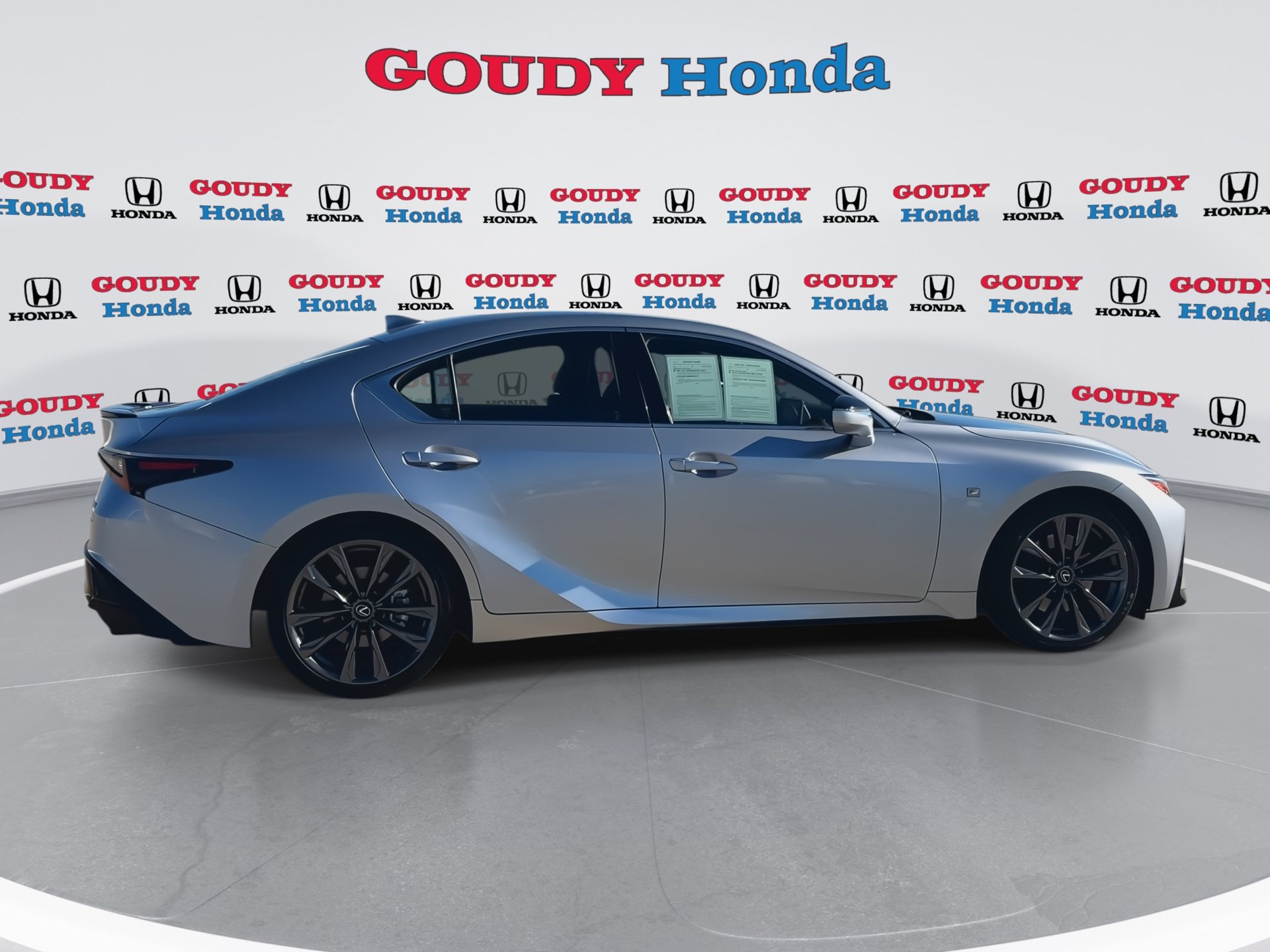 Used 2023 Lexus IS 350 F Sport w/ Navigation Package RWD image 9