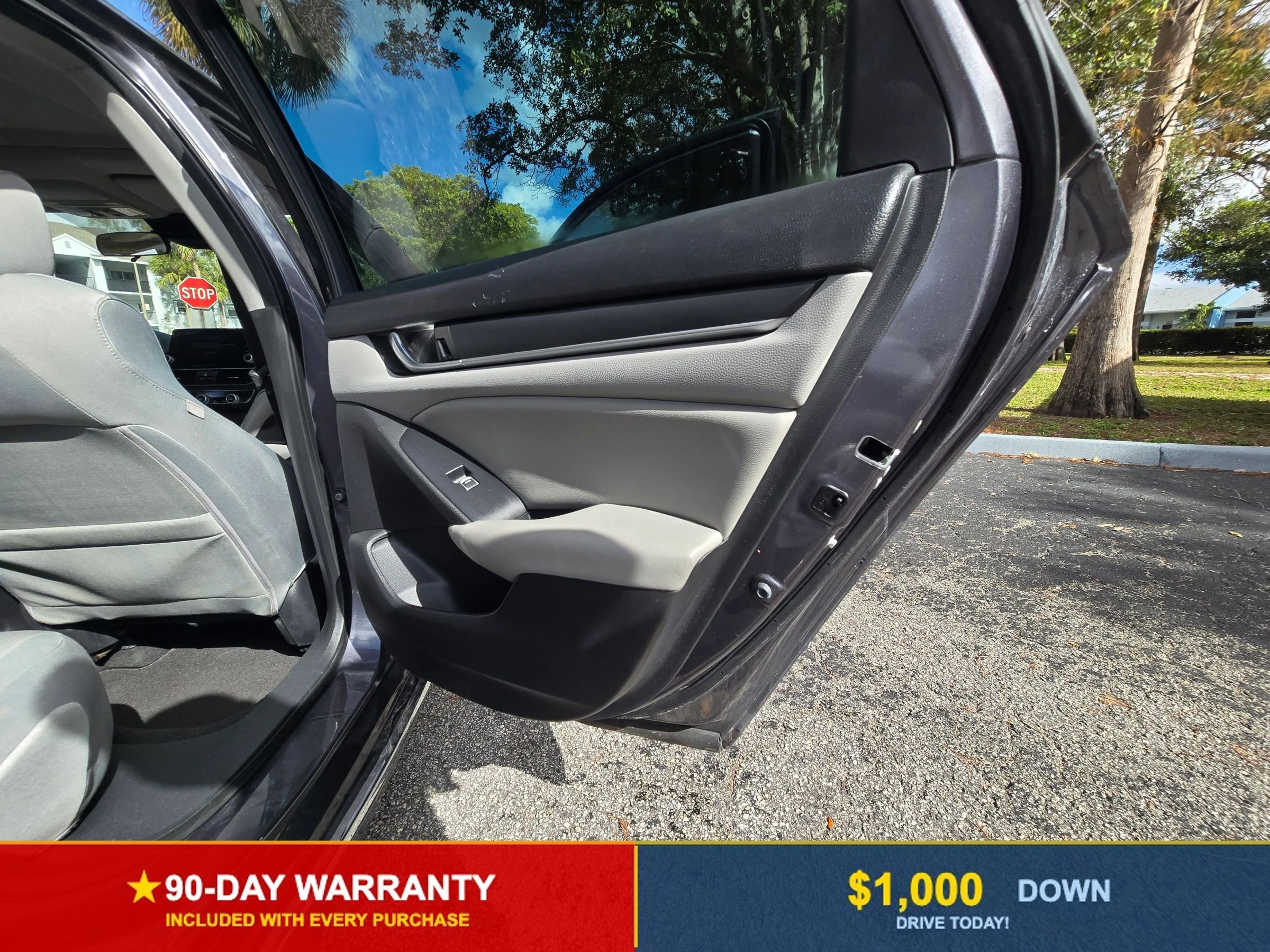 Used 2019 Honda Accord EX image 28