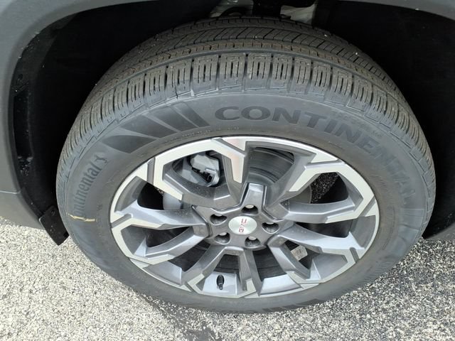 New 2027 GMC Terrain Elevation w/ Elevation Premium Package AWD/4WD image 13