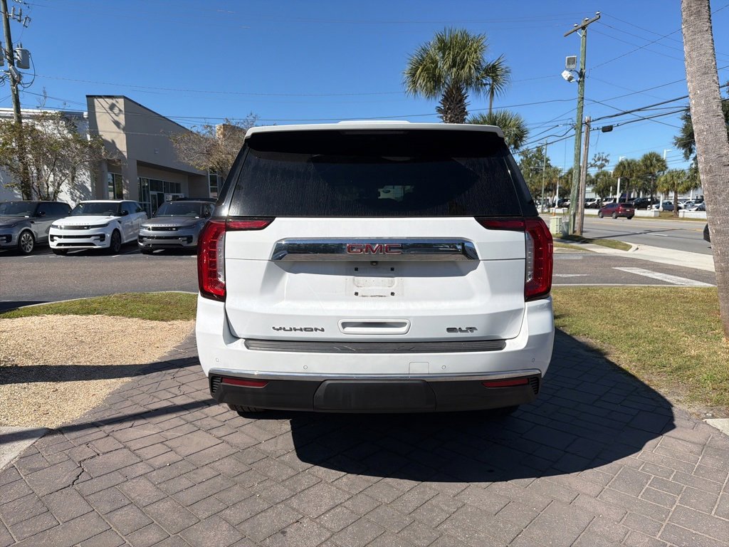 Used 2021 GMC Yukon XL SLT w/ SLT Luxury Package image 7