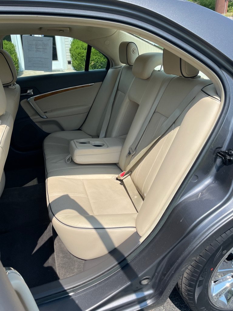 Used 2012 Lincoln MKZ AWD image 18