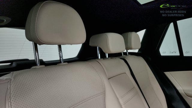 Used 2025 Mercedes-Benz GLC 350e 4MATIC image 44