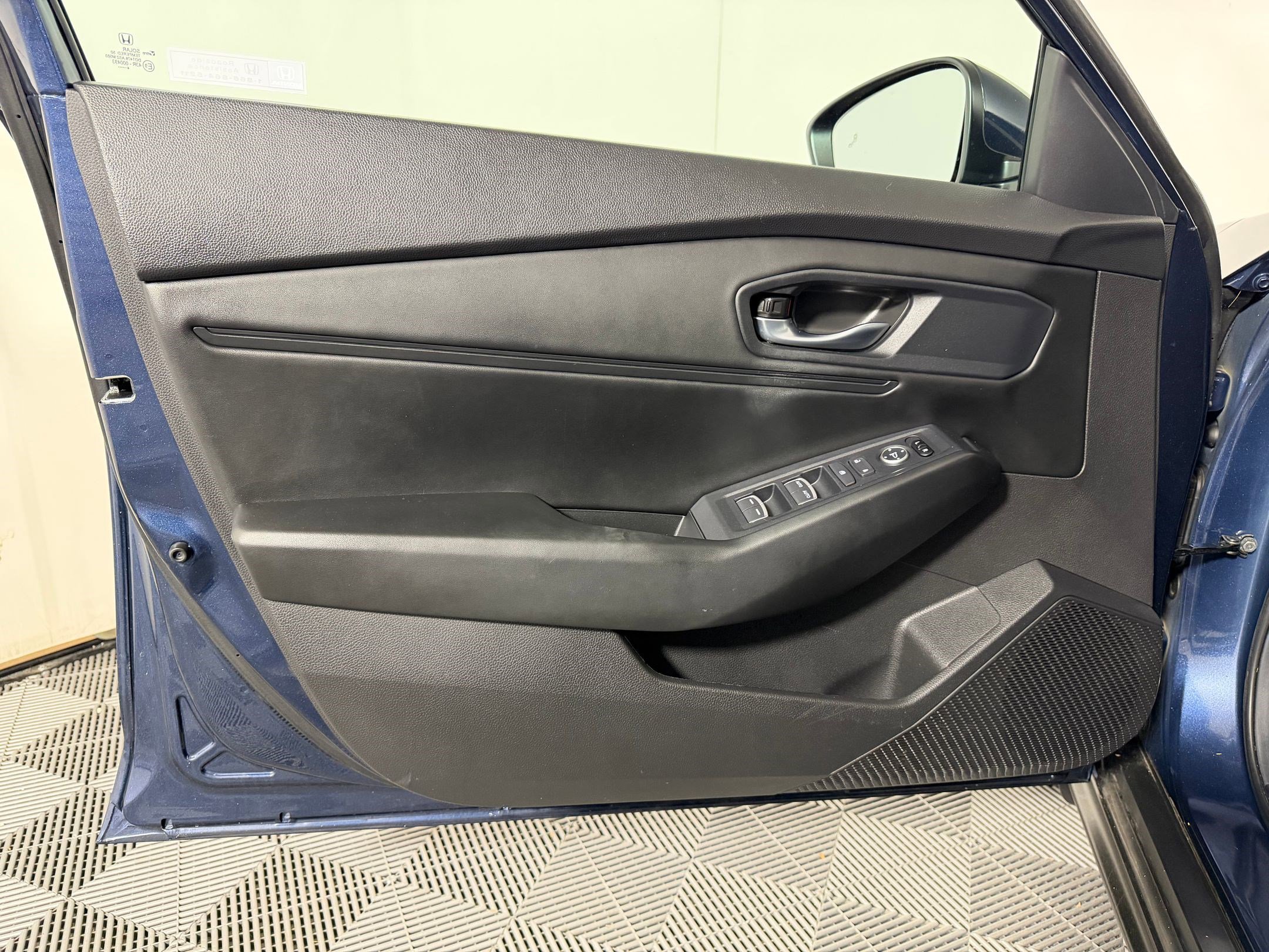 Certified 2024 Honda Accord EX image 22