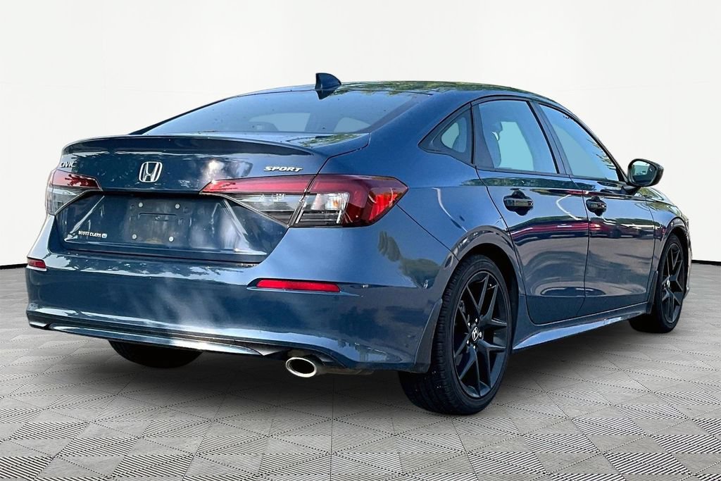 Used 2025 Honda Civic Sport image 5