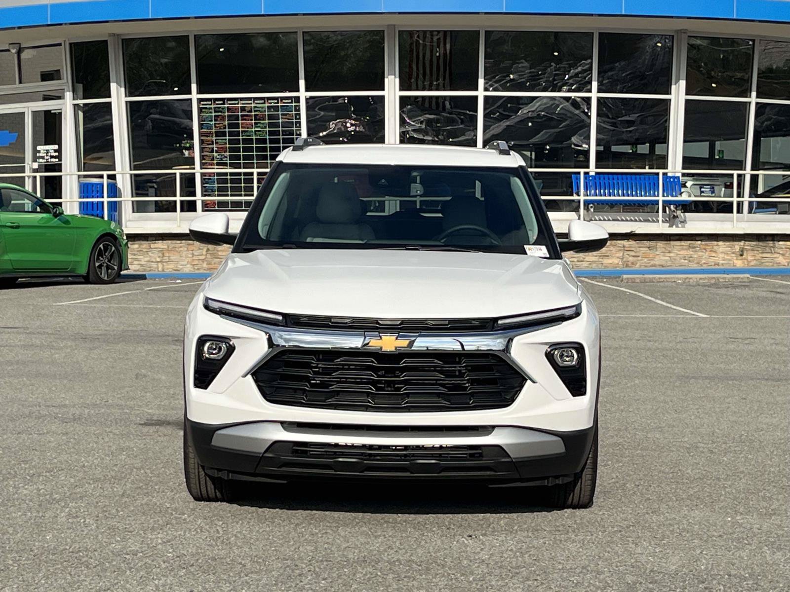New 2026 Chevrolet TrailBlazer LT w/ Convenience Package FWD image 2