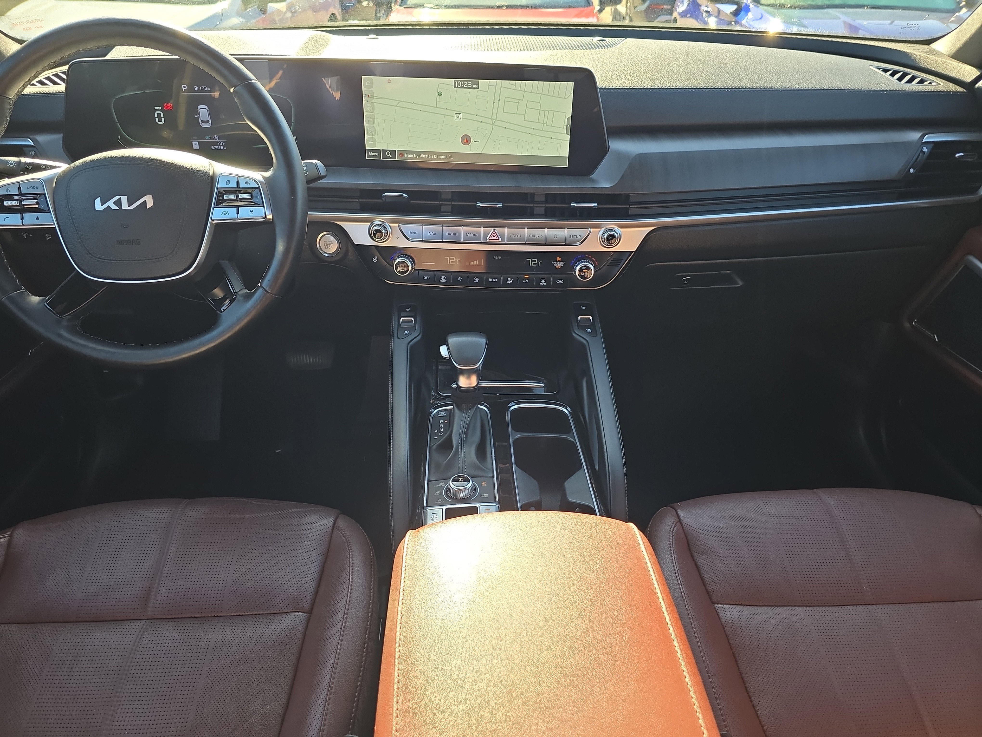 Certified 2023 Kia Telluride EX w/ EX Captain's Chair Package image 17