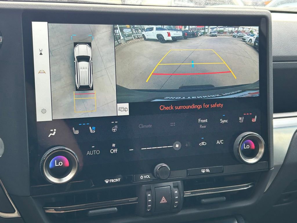 Used 2024 Lexus GX 550 w/ Accessory Package (2T) AWD/4WD image 42