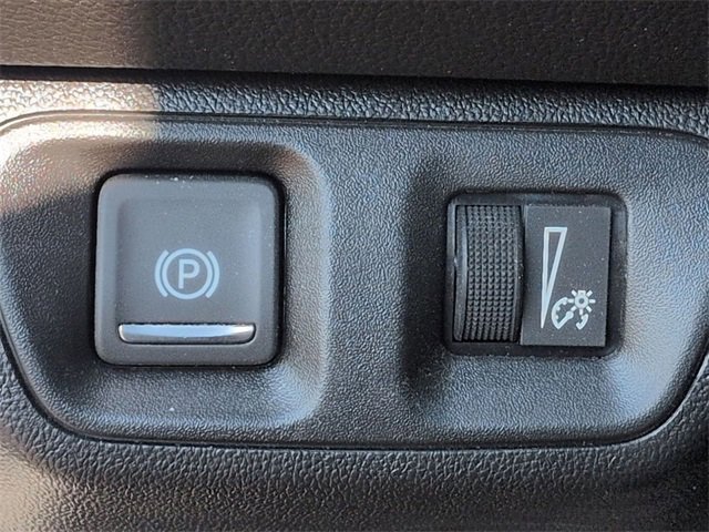 Used 2023 GMC Acadia SLE w/ Driver Convenience Package image 18