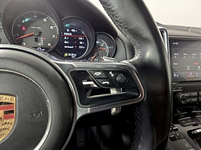 Used 2017 Porsche Cayenne Platinum Edition image 22