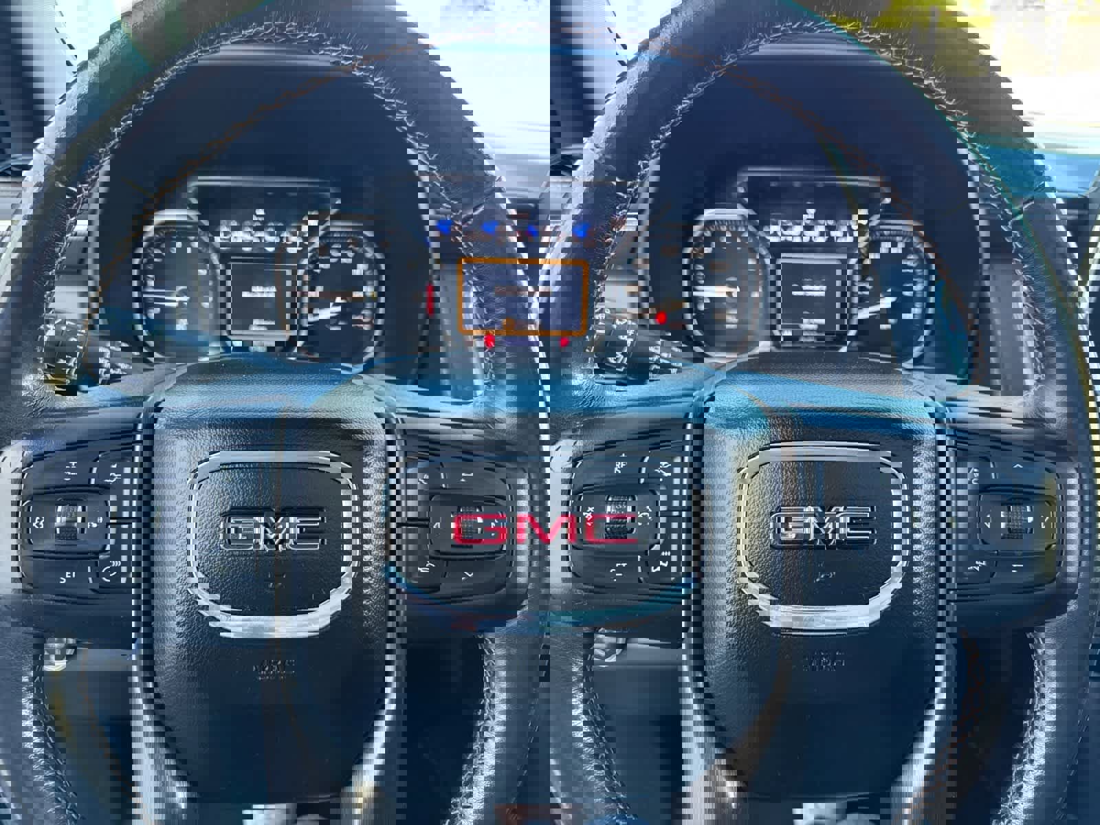 Used 2021 GMC Yukon XL AT4 w/ Rear Media and Nav Package image 25