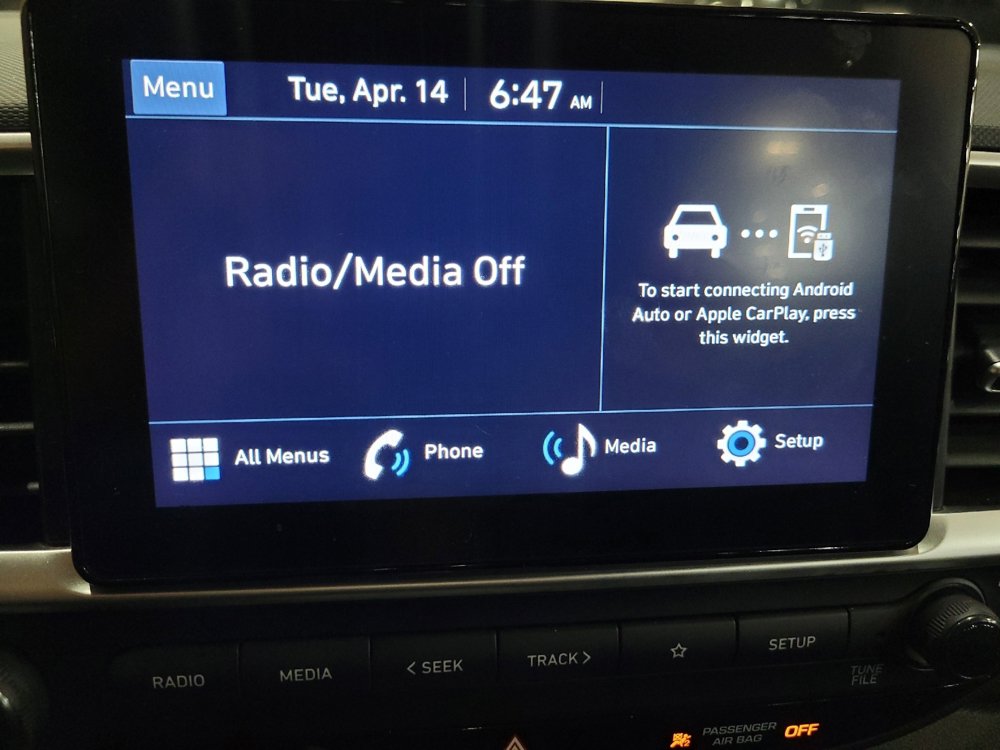 Used 2024 Hyundai Venue SEL FWD image 25