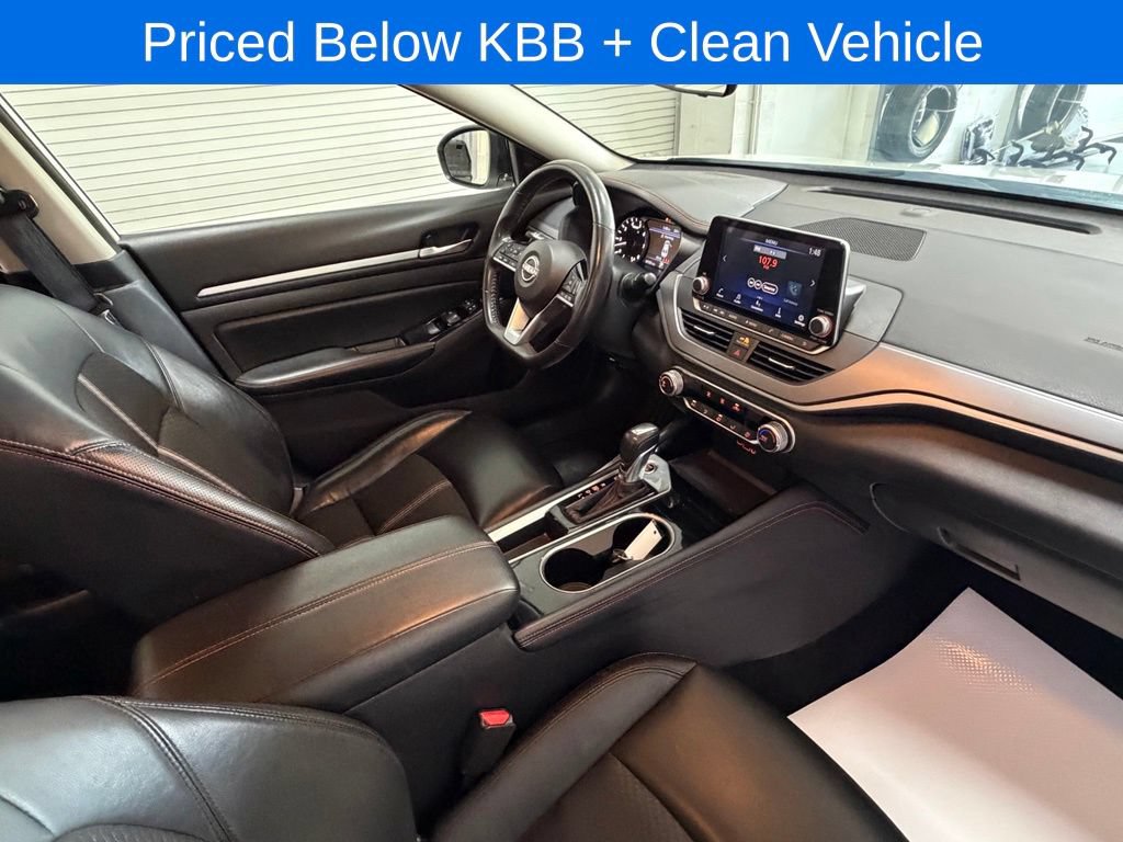 Used 2024 Nissan Altima 2.5 SR FWD image 20