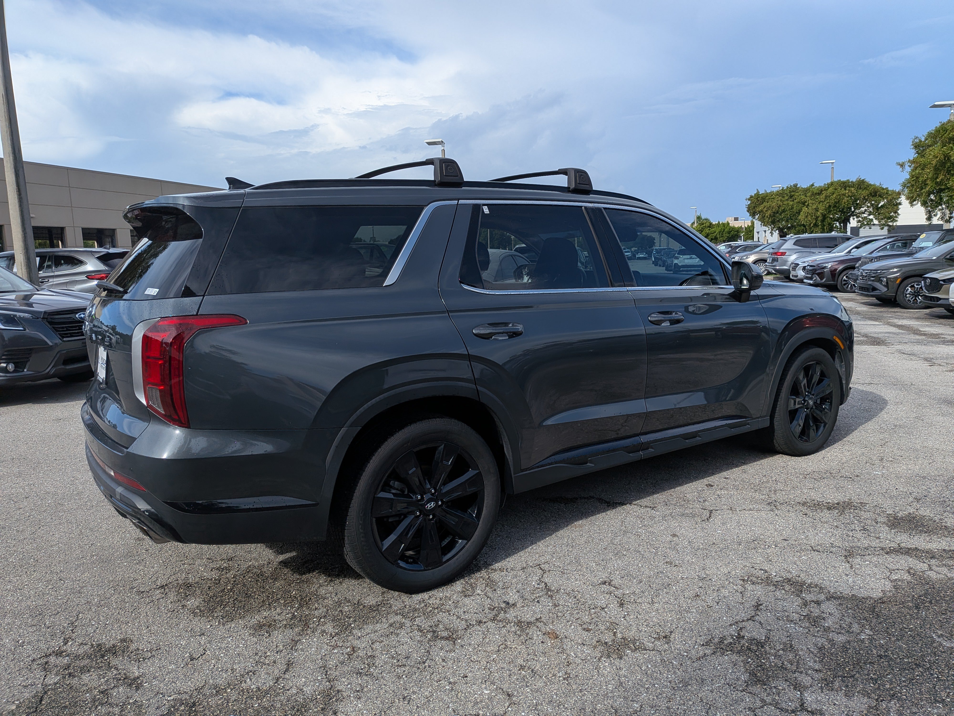 Used 2023 Hyundai Palisade XRT w/ Cargo Package FWD image 4