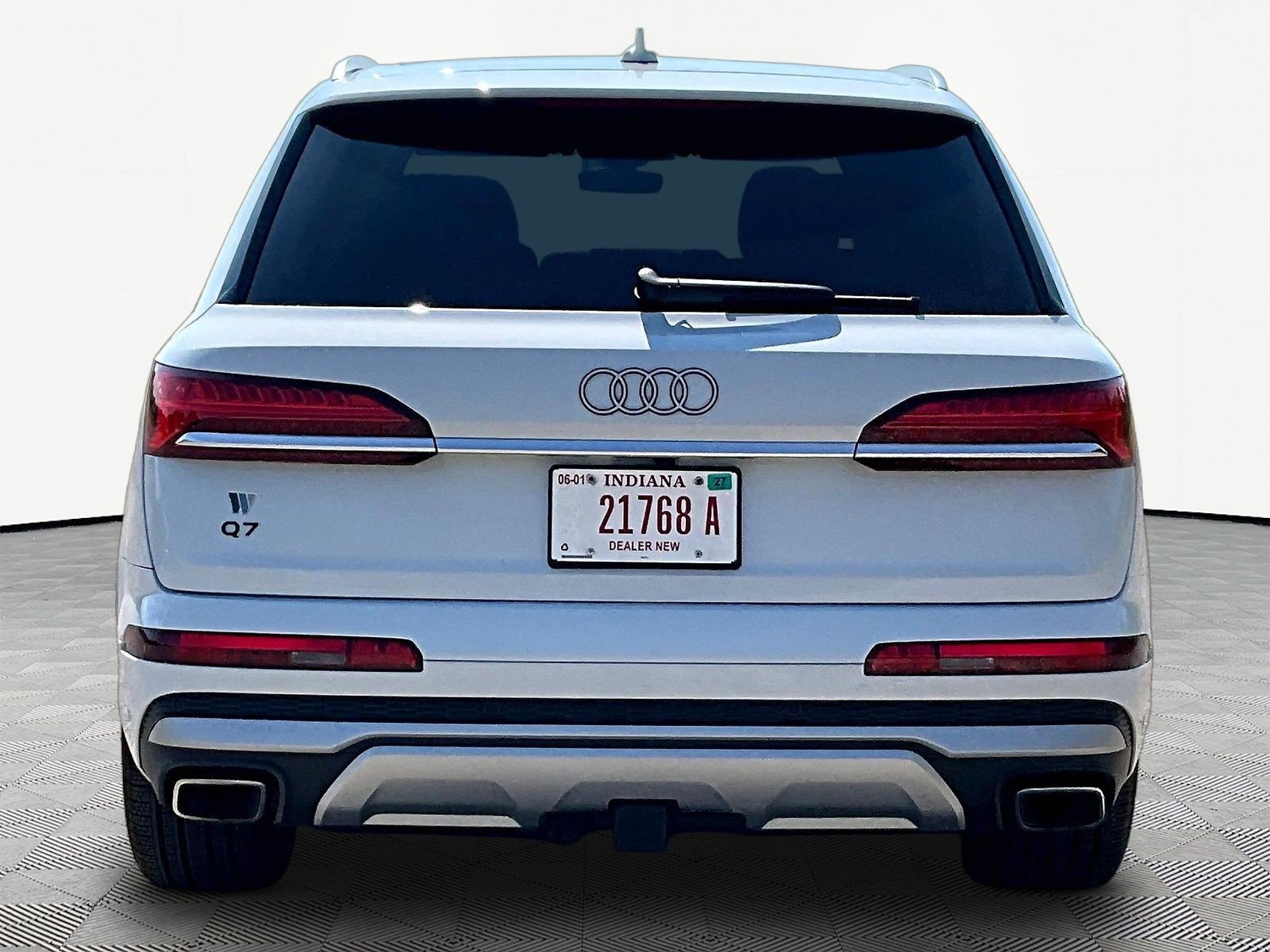 Used 2025 Audi Q7 3.0T Prestige AWD/4WD image 5