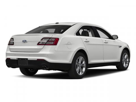 Used 2018 Ford Taurus SEL image 2