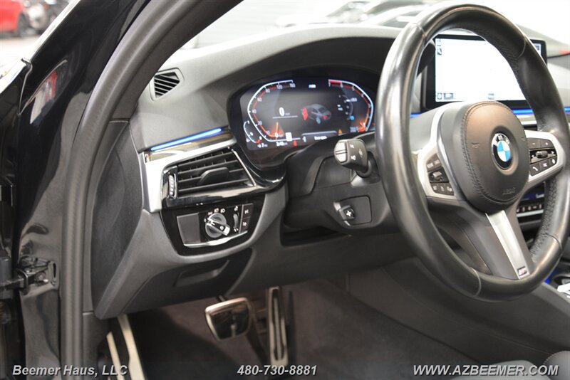 Used 2023 BMW 530i w/ M Sport Package image 27