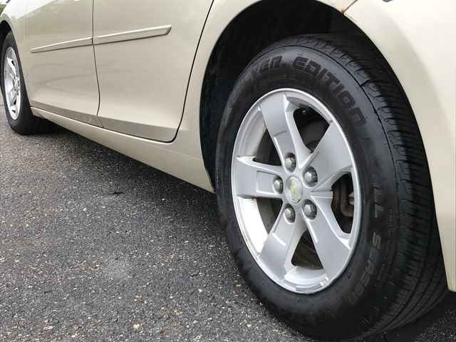 Used 2013 Chevrolet Malibu LS FWD image 15