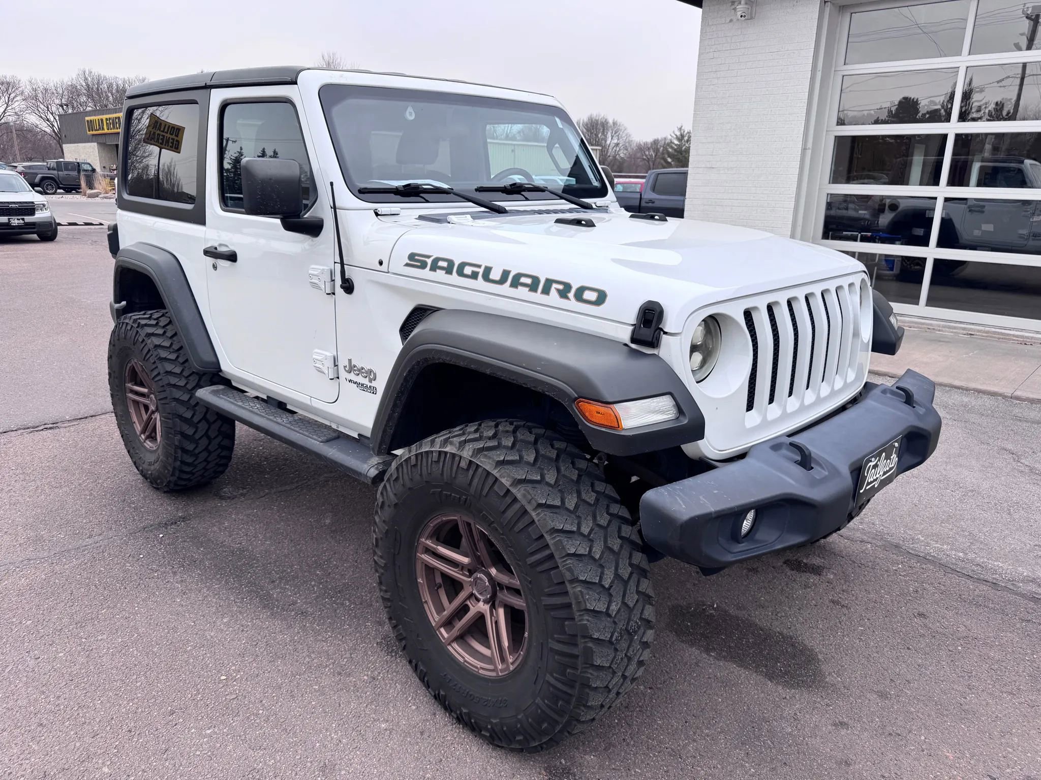 Used 2020 Jeep Wrangler Sport AWD/4WD image 2