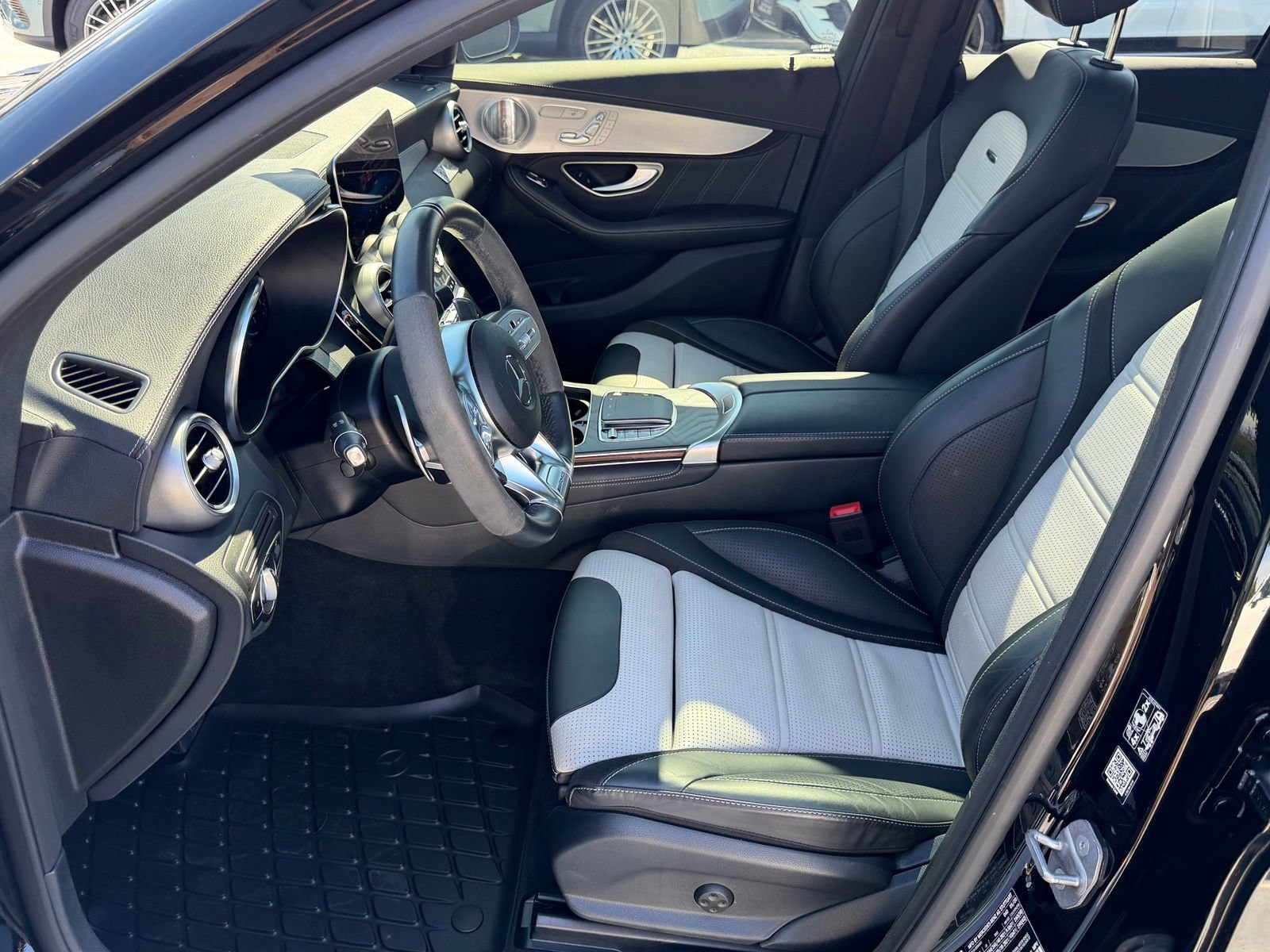 Used 2020 Mercedes-Benz GLC 63 AMG 4MATIC image 13