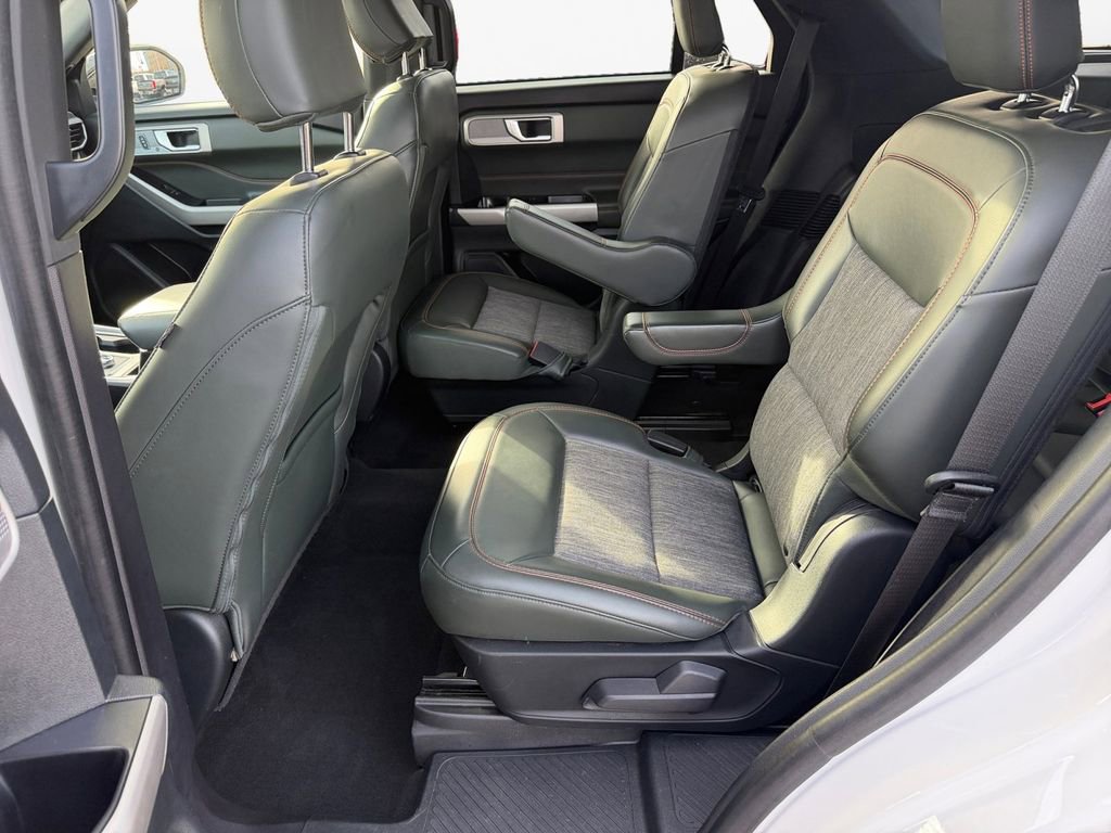 Used 2022 Ford Explorer Timberline w/ Timberline Technology Package image 13
