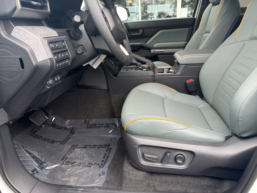 New 2026 Toyota 4Runner Trailhunter image 13